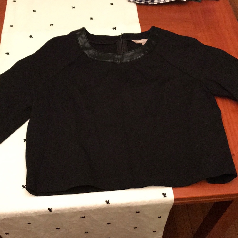 Leather neck line